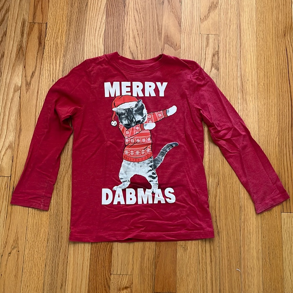 Size Small boys Holiday shirt! Gently worn but in good condition.